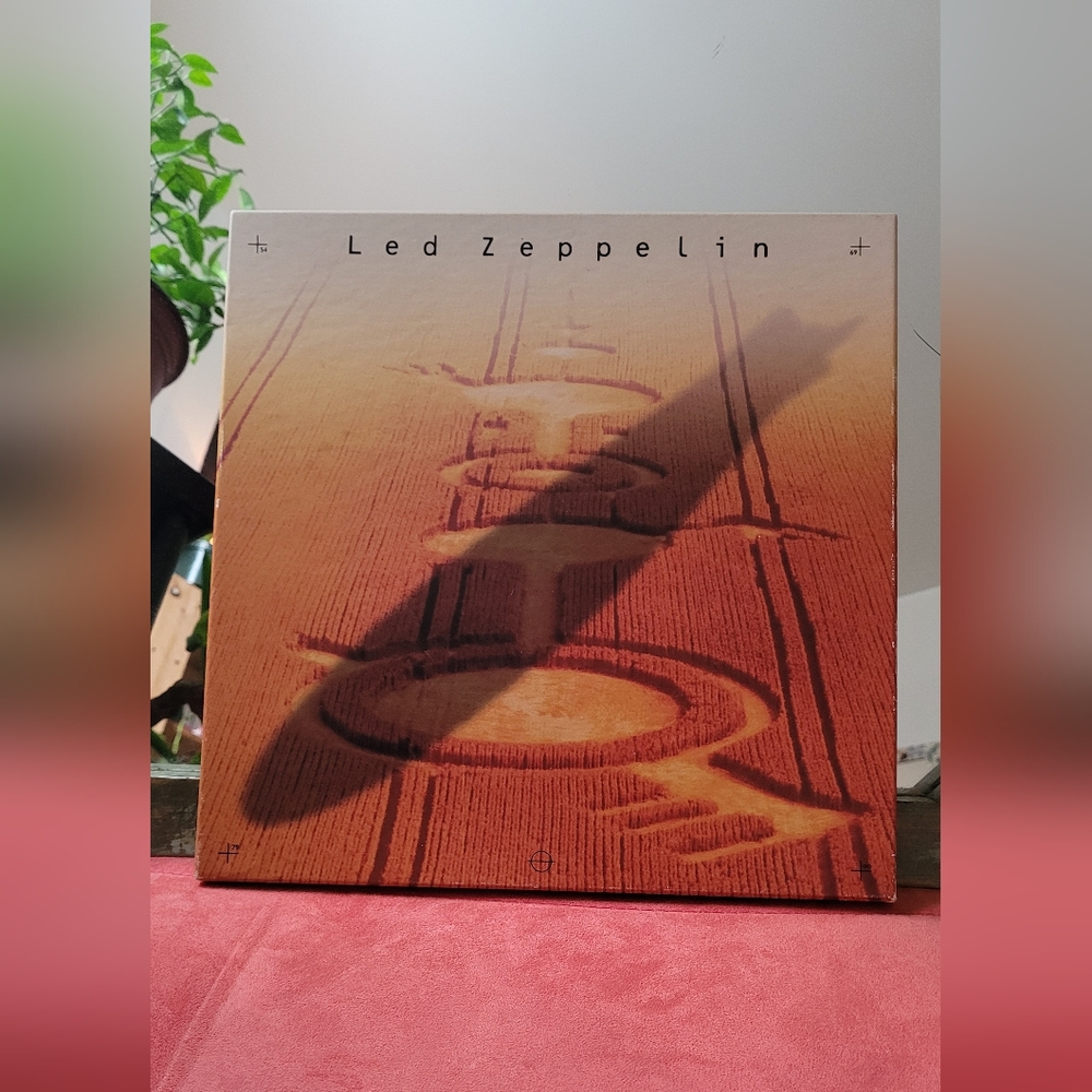 Led Zeppelin 4-Compact Disc Set 1990s Remastered Crop Circles